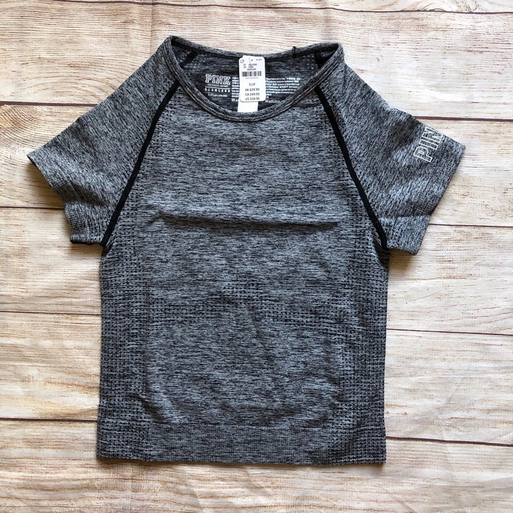 VS Pink Seamless Crop‎ Shirt